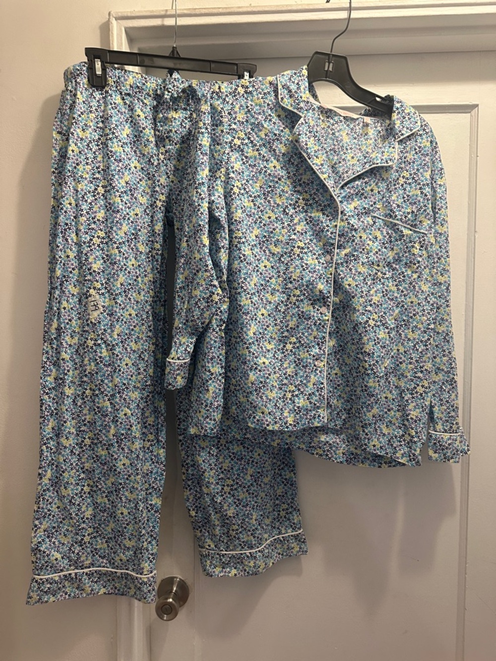 Victoria's Secret Light Blue Floral Button-Front Pajama Set - Preloved